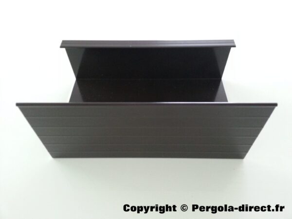 Gouttière rectangulaire en aluminium laqué